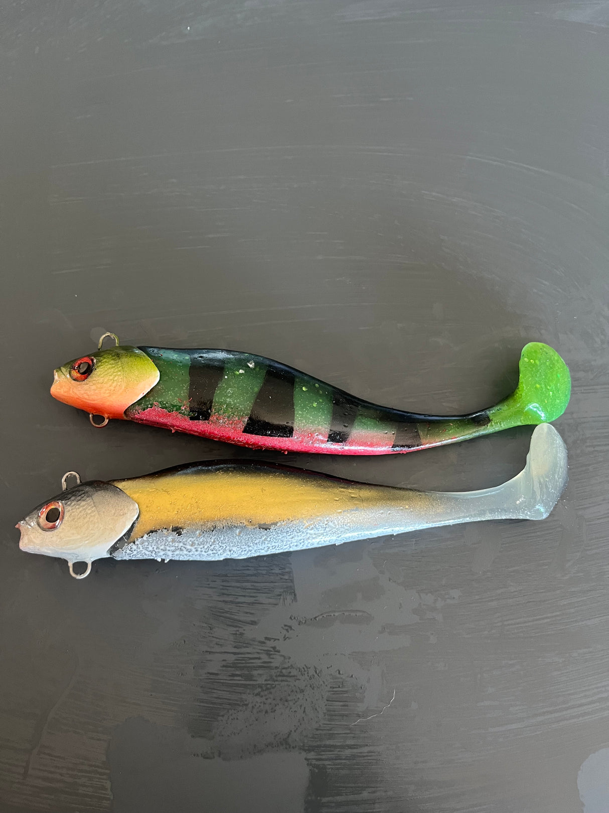 Reverse Shad 200 - 90 g | Softbait con Testa Piombata